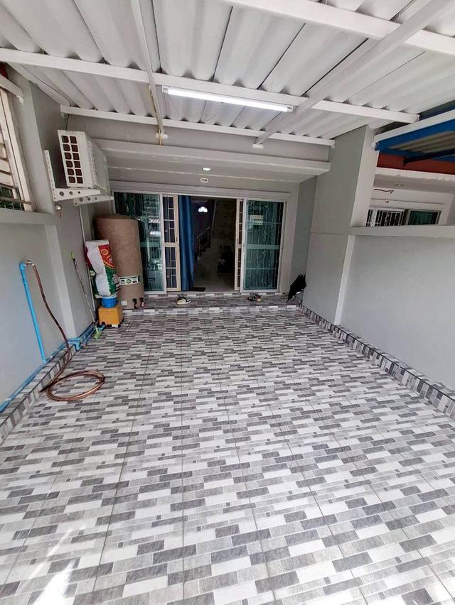 ***ให้เช่า ทาวน์เฮ้าส์ กิตตินคร ซอยมังกร (ราคาไม่แพง!!!) ใกล้ ถ.เทพารักษ์ 2