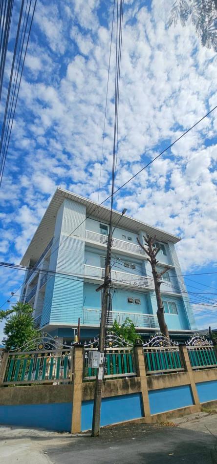 ขายบ้าน 4 ชั้น เนื้อที่ 90 ตร.ว. ซอยอ่อนนุช 70 แยก 2 ใกล้ สวนหลวง ร.9 2