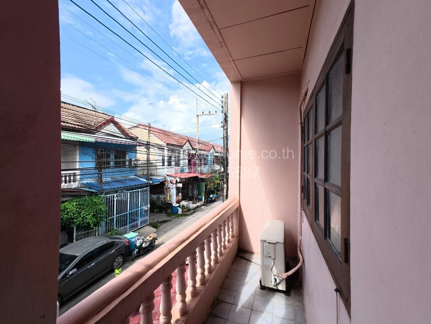 บ้านแอร์วิลล่า ใกล้ตลาดเปียร์นนท์ ถนนลำลูกกา ต.คูคต อ.ลำลูกกา จ.ปทุมธานี 16