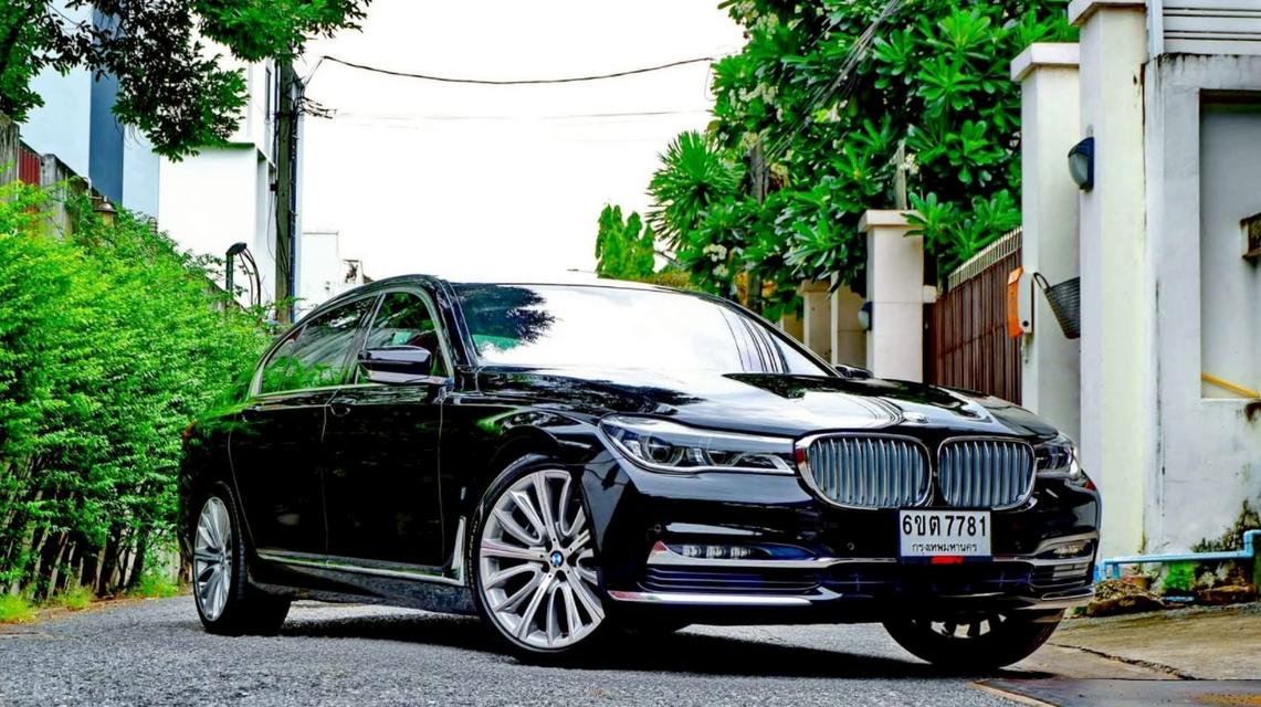 BMW 740Le xDrive Pure Excellence (G12) ปี 2017