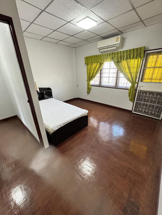 🏡 ขายทาวน์เฮ้าส์ 2 ชั้น พร้อมเข้าอยู่ 12