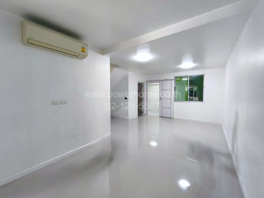หมู่บ้านพฤกษาไลท์ ล็อกซ์ ปิ่นเกล้า-วงแหวน ซ.กันตนา ถ.บางใหญ่-บางคูลัด ต.บางใหญ่ อ.บางใหญ่ จ.นนทบุรี 6