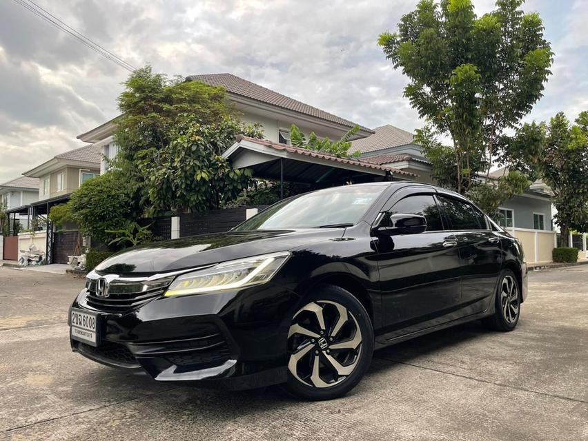 2018 HONDA ACCORD 2.0E auto bookครบ กุญแจครบ