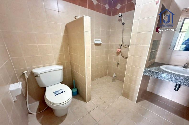 ขายทาวน์โฮม 3 ชั้น หมู่บ้านกลางเมือง รัชดา–เหม่งจ๋าย 1 ซอยสหการประมูล ใกล้ทางด่วน รถไฟฟ้าMRT 16