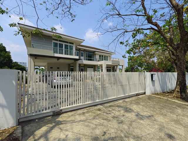 ขายบ้านเดี่ยวหรูในโครงการ Lakewood Country Club บางนา กม.18 บ้านสไตล์รีสอร์ท บรรยากาศเงียบสงบ 1