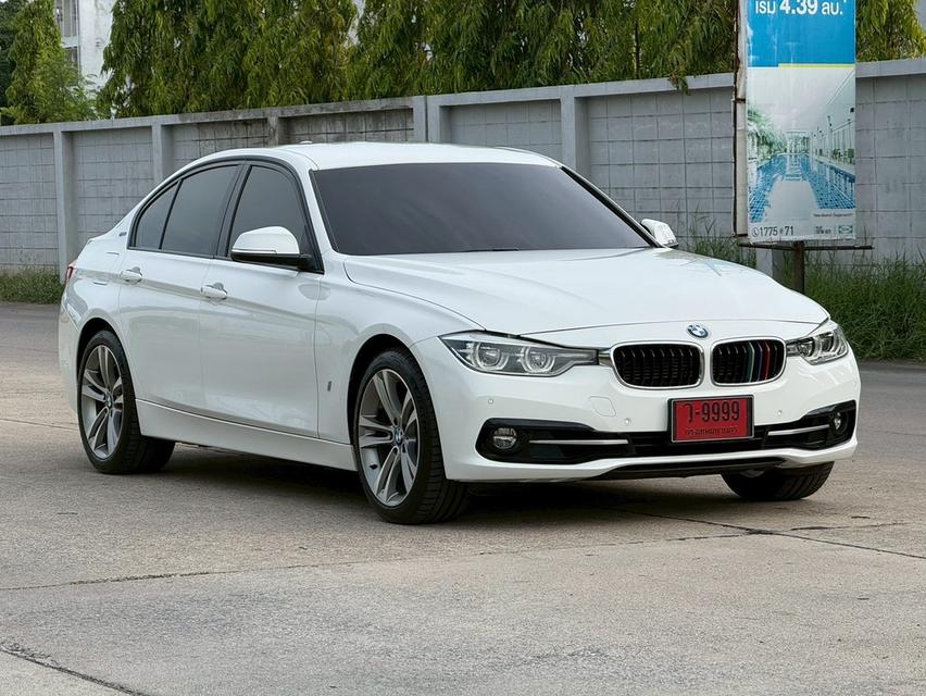 รหัสรถ PBG9999 BMW 330e Plug-in Hybrid ปี 2017 รูปที่ 5