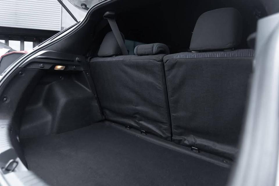 Toyota 1.2G hatchback auto 9 หมื่น 12