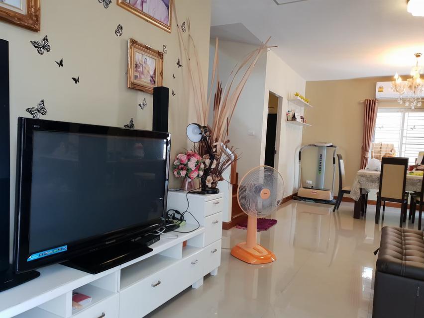 รูป บ้านศรีราชา พร้อมอยู่ หลังริม ภายในตกแต่งสวย พื้นที่กว้าง 6