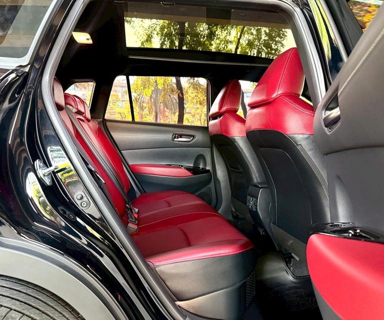 2024 Toyota Cross 1.8HEV PREMIUM LUXURY รถมือเดียวสวยจัดนางฟ้า รูปที่ 8