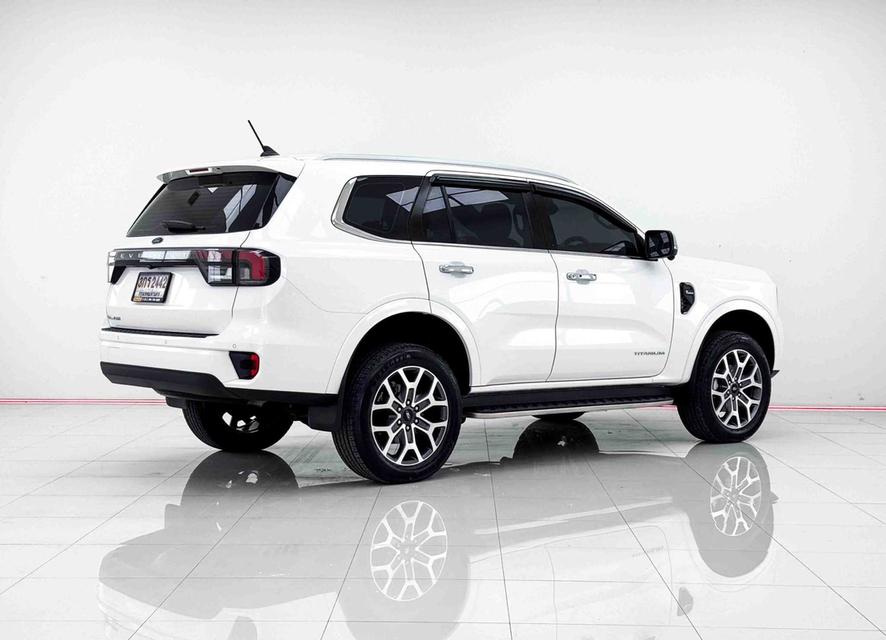 FORD EVEREST 2.0 BI-TURBO TITANIUM PLUS ปี2023 สีขาว รูปย่อยที่ 4