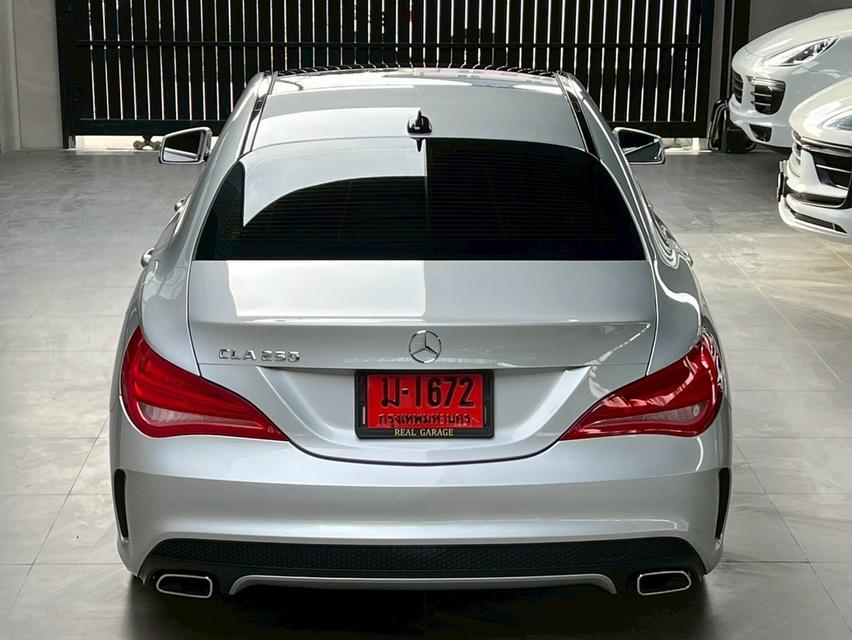 Mercedes-Benz CLA250 2.0 AMG Sport Coupe 14