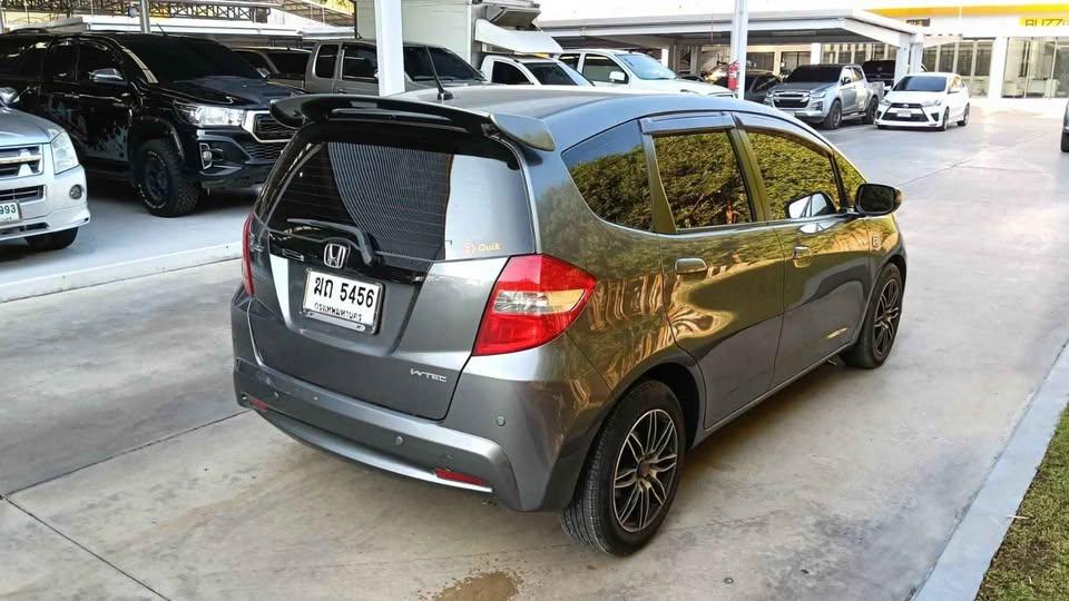 Honda Jazz รถบ้านมือเดียว 10