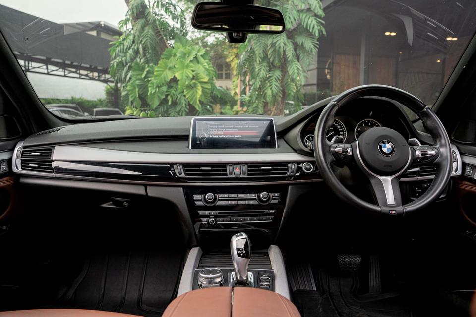 BMW X5 40e Xdrive M Sport Plug-in Hybrid ปี 2017 📌เข้าแล้วค่ะ! 𝗕𝗠𝗪 𝗫𝟱 𝟰𝟬𝗲 วิ่งน้อย 5x,xxx km.⚡️ 3