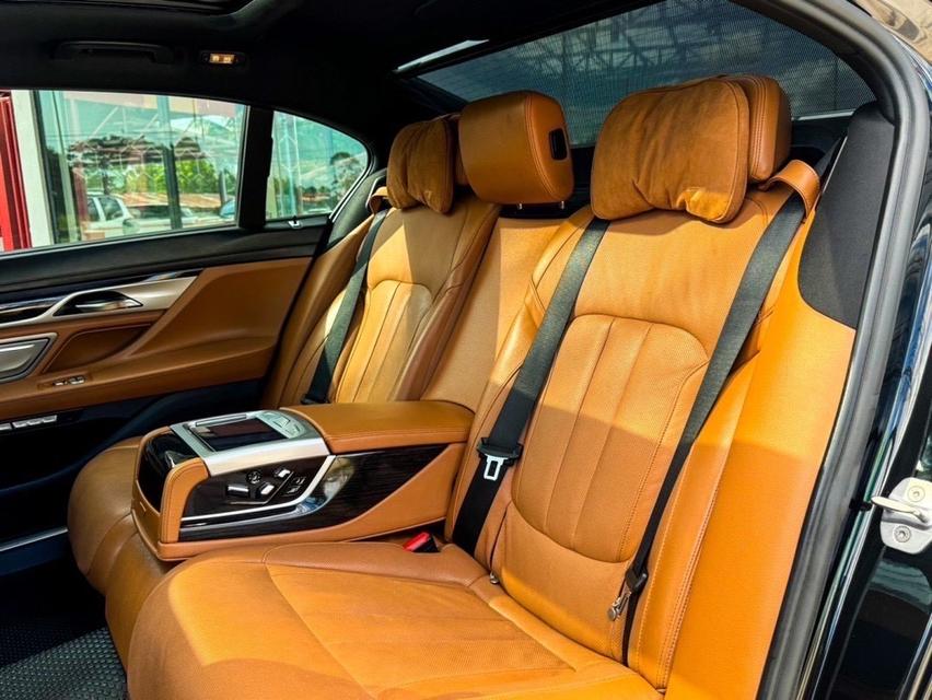 รหัสรถ MCA2899  BMW 730 LD  M-SPORT G12 2017 (ดีเซลล้วนไมล์หลักหมื่น)  11
