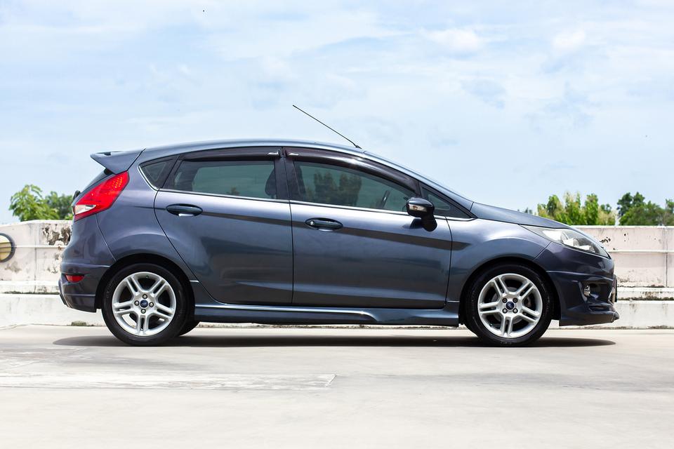 FORD Fiesta 1.5 Sport Hatchback 2012 จด 2013 6