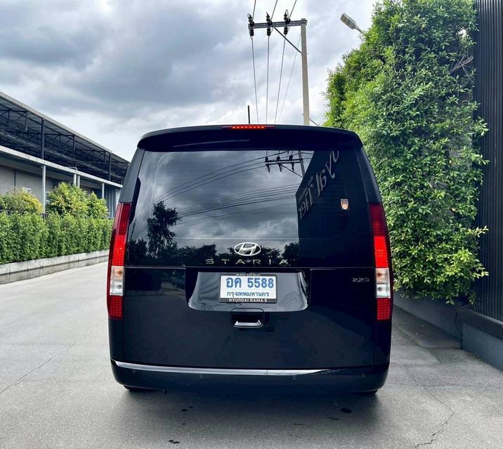 Hyundai  STARIA S 2023Mileage 25,000 Km. 2