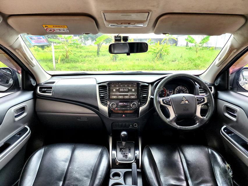  Mitsubishi Triton Cab 2.4 Top pushstart  A/T  ปี 2017 จด 2018 12