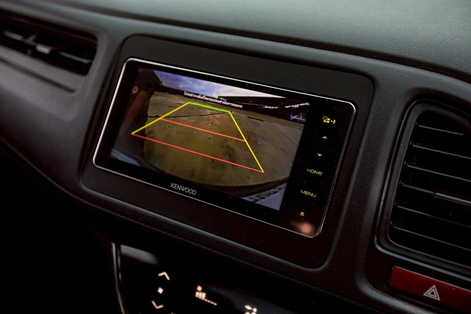 Honda Hrv 1.8E limited ปี 2017 มือเดียวป้ายแดง เบาะไฟฟ้า สีเทา  16