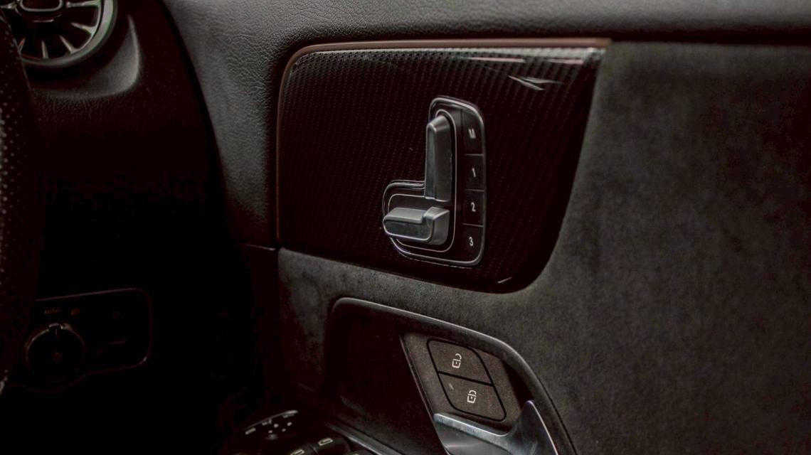 BENZ GLA200 AMG DYNAMIC ปี 2021 4