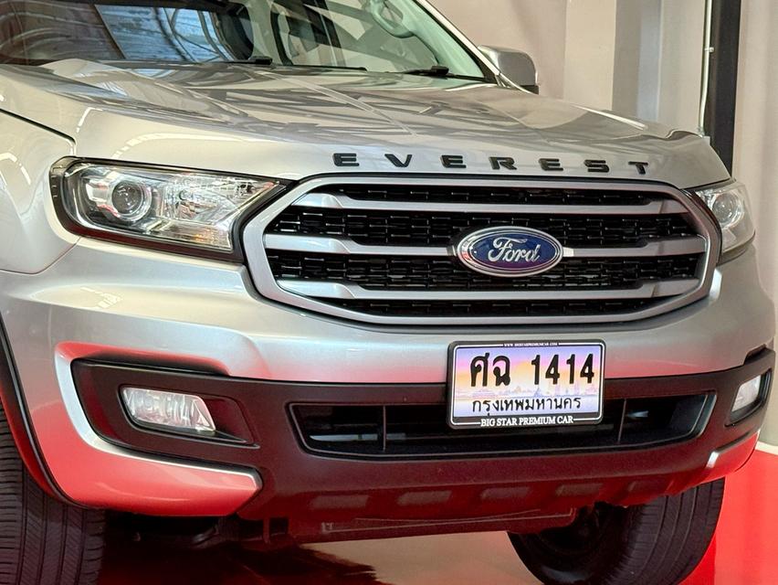 2020 FORD EVEREST 2.0 รถมือเดียวออกป้ายแดง รถวิ่งน้อย สภาพป้ายแดง  เข้าศูนย์ทุกระยะ รถไม่เคยมีอุบัติเหตุครับ 8