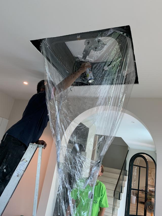 ช่างแอร์บ้าน-ซ่อมแอร์บริษัท กรุงเทพกรีฑา7 รามคำแหง68 หัวหมาก บางกะปิ นวมินทร์ มิสทีน รามคำแหง118 11