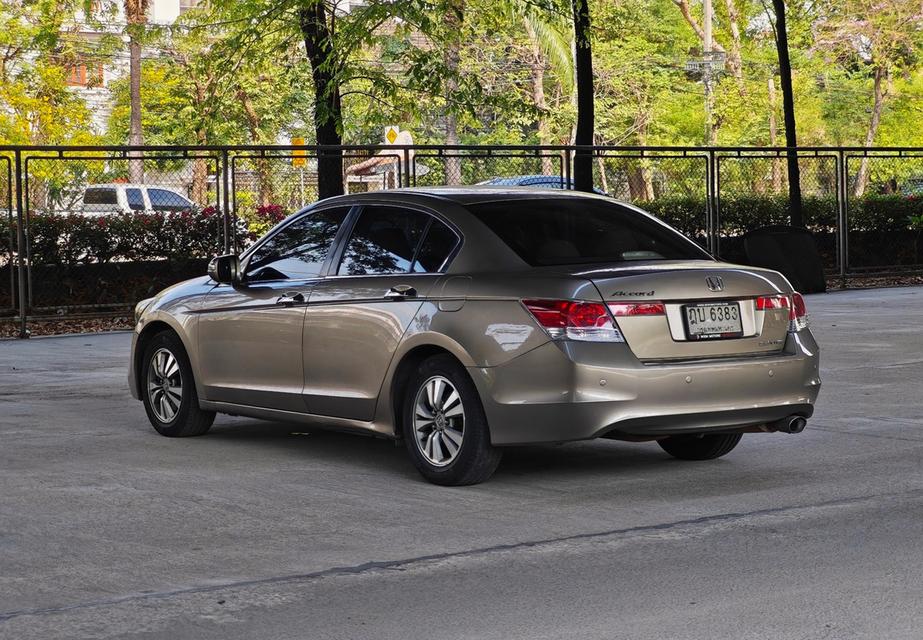 Honda Accord G8 2.4E Auto vtec ปี 2010  5