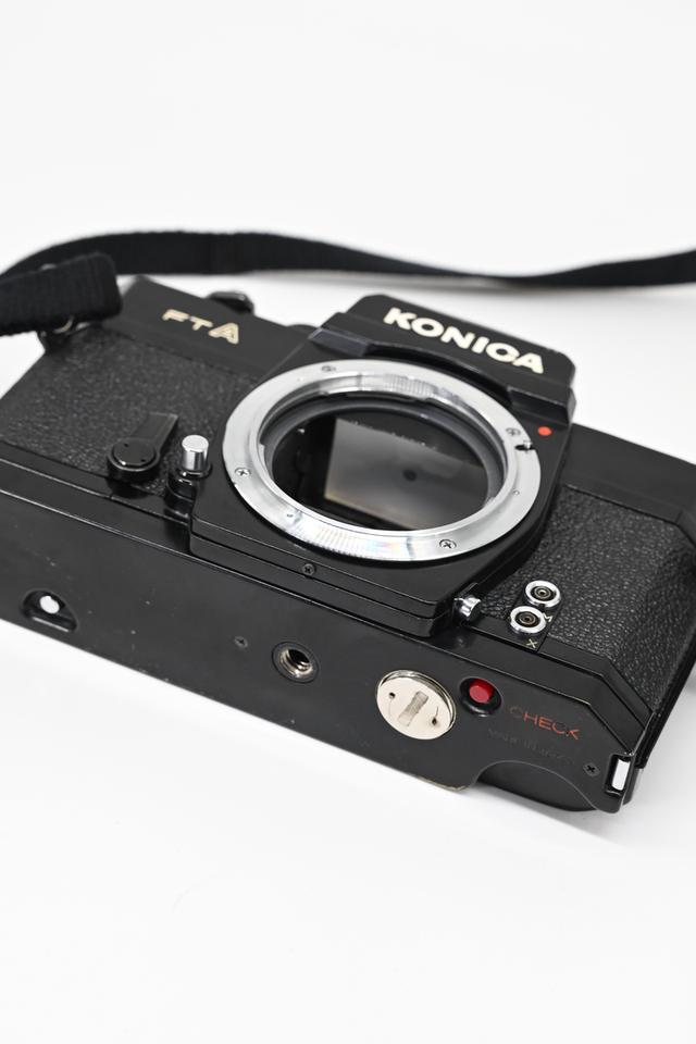 กล้องฟิล์ม Konica FTA 9
