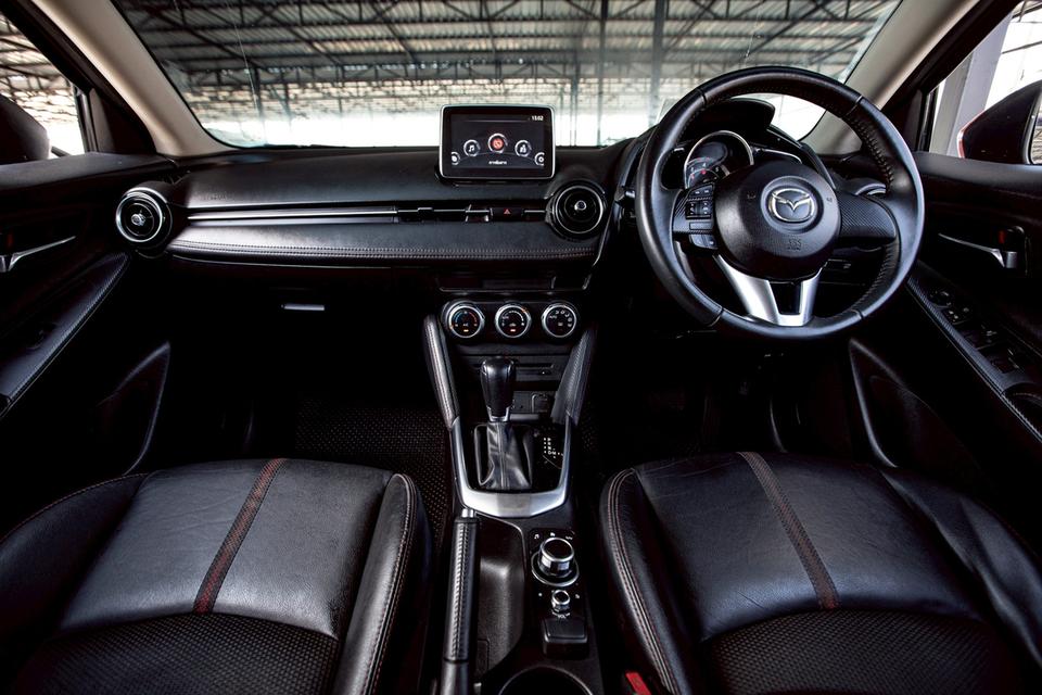 Mazda2 1.5 XD Highplus Sport ดีเซล รุ่นท๊อป ปี 2015 สีแดง รูปที่ 14