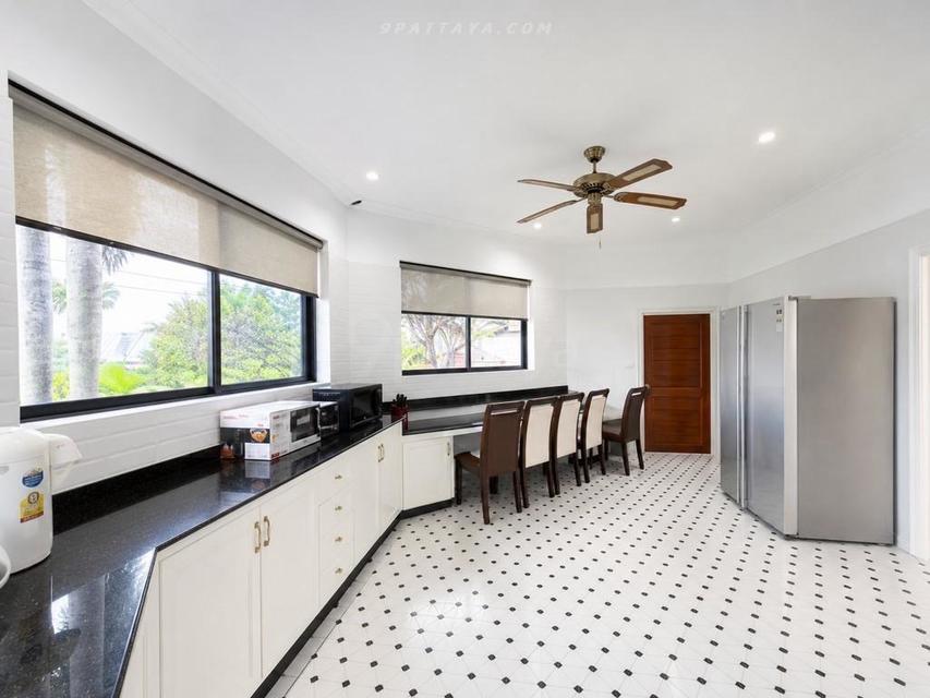 For Rent / For Sale — Large Pool Villa at Paradise Villa 1, East PattayaLarge 2-storey pool villa for rent or sale at Paradise Villa 1 8