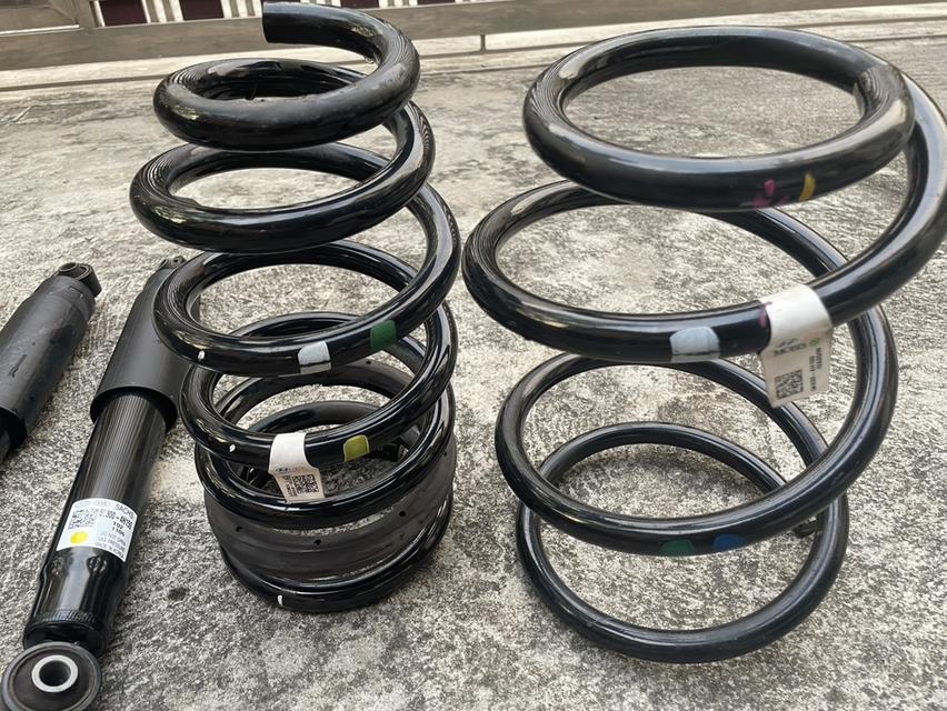 สปริงหน้าและหลัง ถอดจากรถ HYUNDAI H1