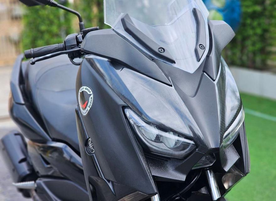 Yamaha XMAX 300 สีดำด้าน 3