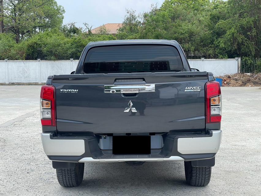 Mitsubishi Triton Mega Cab Plus 2.4 GT ปี 2020  6