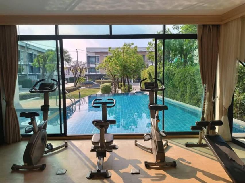 ปล่อยเช่า ทาวโฮม 3ชั้น บ้านกลางเมืองโชคชัย4 ซ.50 พร้อมอยู่ ทำเลดีใกล้เซ็นทรัลอีสวิว  10