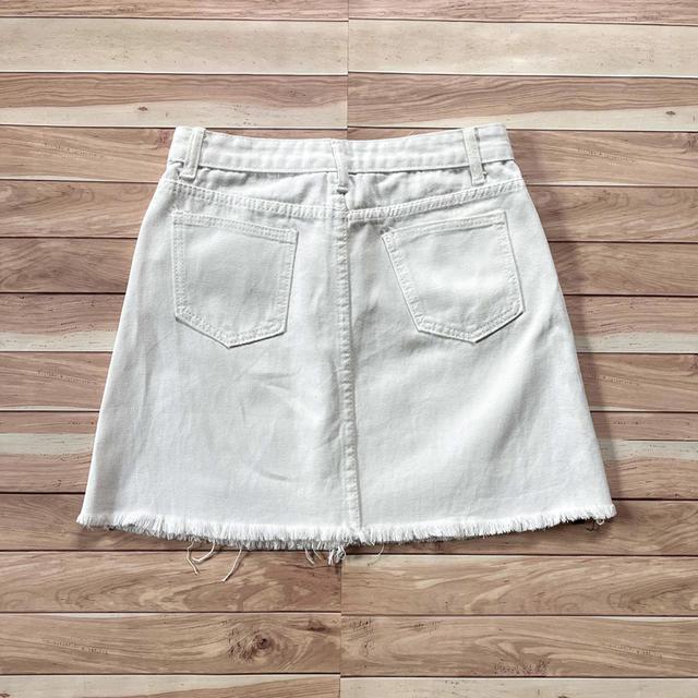 กระโปรงยีนส์มือสองสภาพดี