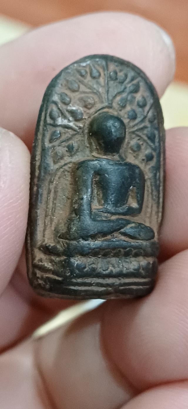 พระคงดำ หรือ ลำพูนดำ กรุวัดพระคงฤาษี จังหวัดลำพูน รูปที่ 12