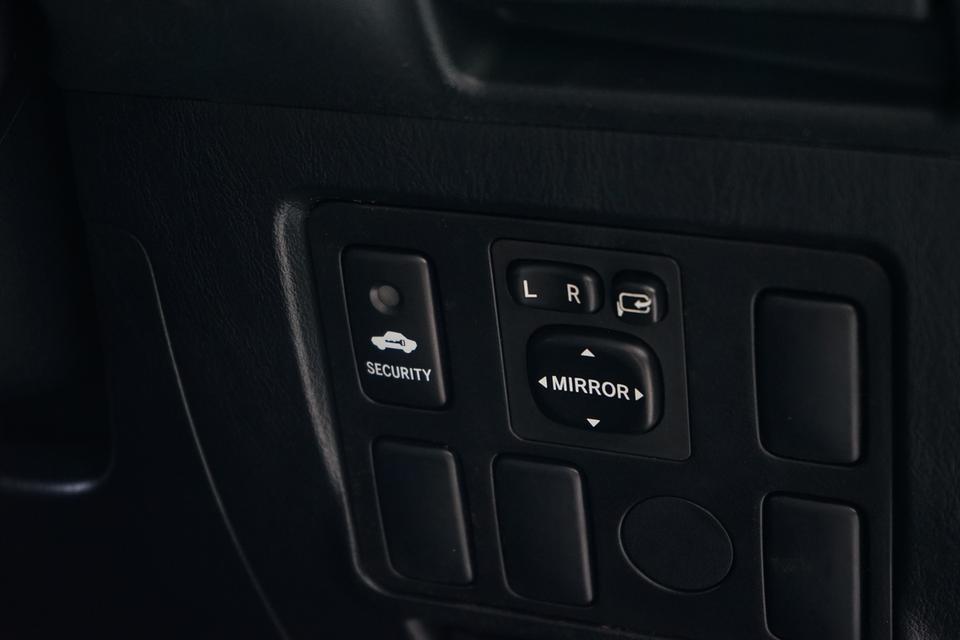 2015 TOYOTA VIGO SMART CAB 2.5 E PRERUNNER VNTURBO  16