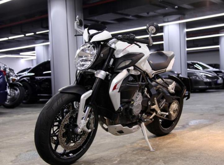 ขาย MV Agusta Dragster มือสอง