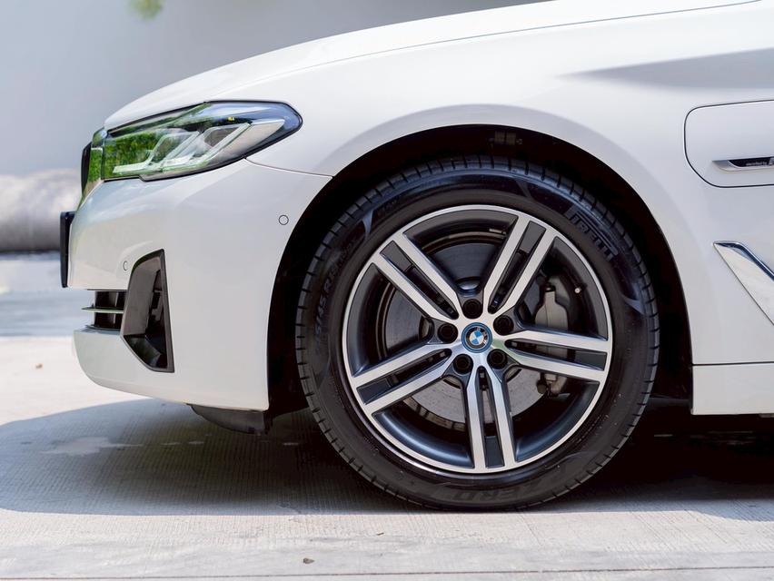 BMW 530e Elite ปี 2023 รูปที่ 18