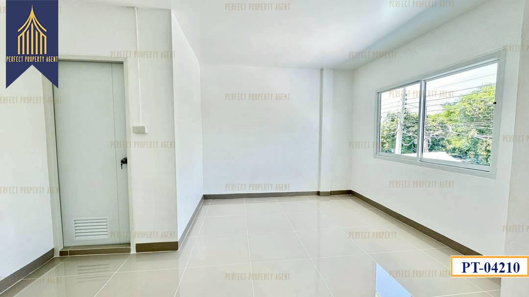 ทาวน์เฮ้าส์นันทิชา 2 ไทรน้อย ราคาย่อมเยาว์ 7