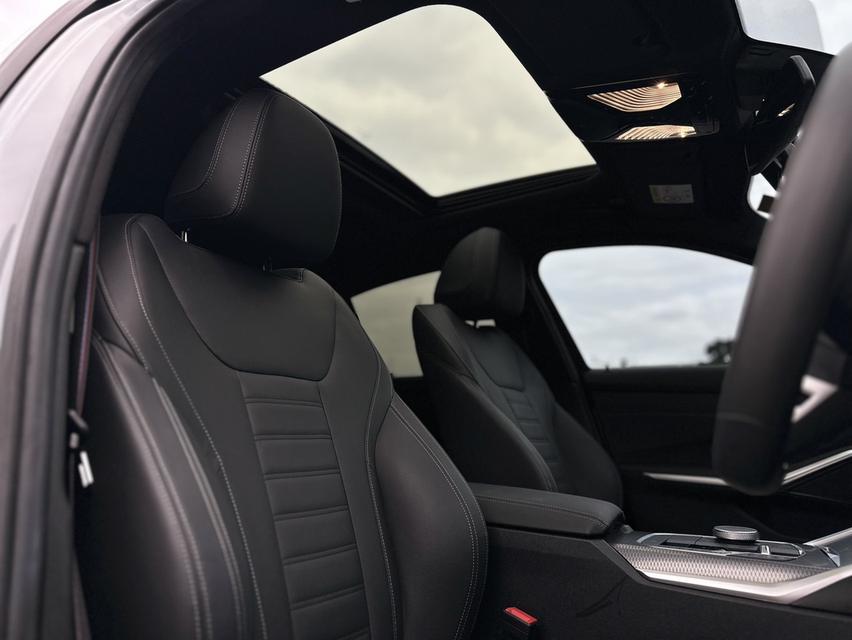 Bmw Serie330e M Sport 6