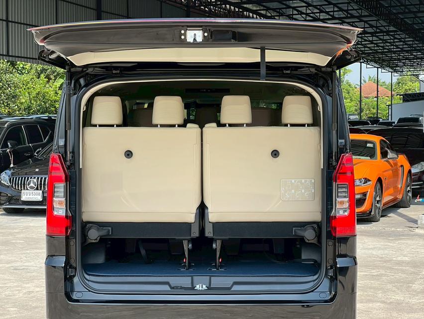 ปี 2024 TOYOTA MAJESTY, 2.8 GRANDEโฉม ปี19-ปัจจุบัน สีดำ ตัวท็อปสุด มือเดียวป้ายแดง 18