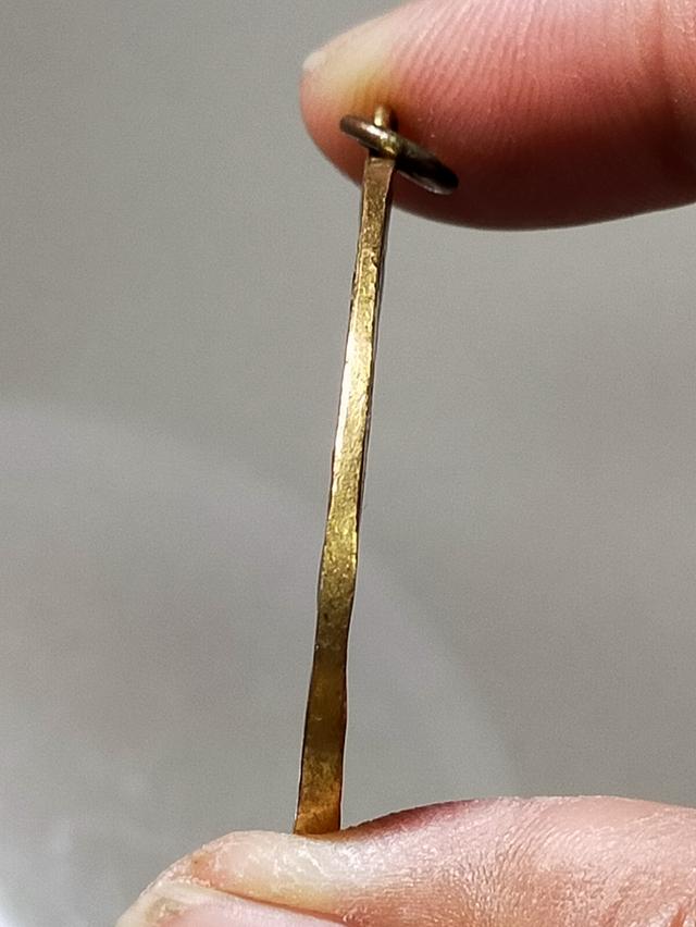 เหรียญพระเก่า หลวงพ่ออี๋ รูปที่ 4