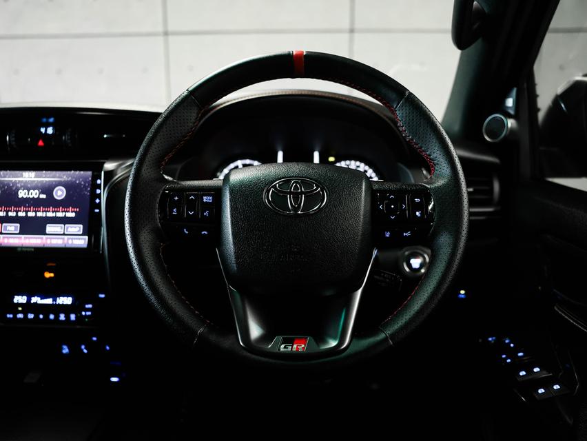 2022 Toyota FORTUNER 2.8 (ปี 15-25) GR Sport 4WD SUV AT รูปที่ 8
