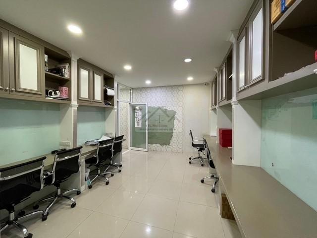 PB5538 ให้เช่าอาคารสำนักงาน 2คูหา พร้อมใช้งาน โครงการ H cape1 สุขาภิบาล2 ใกล้ สนามบินสุวรรณภูมิ 14
