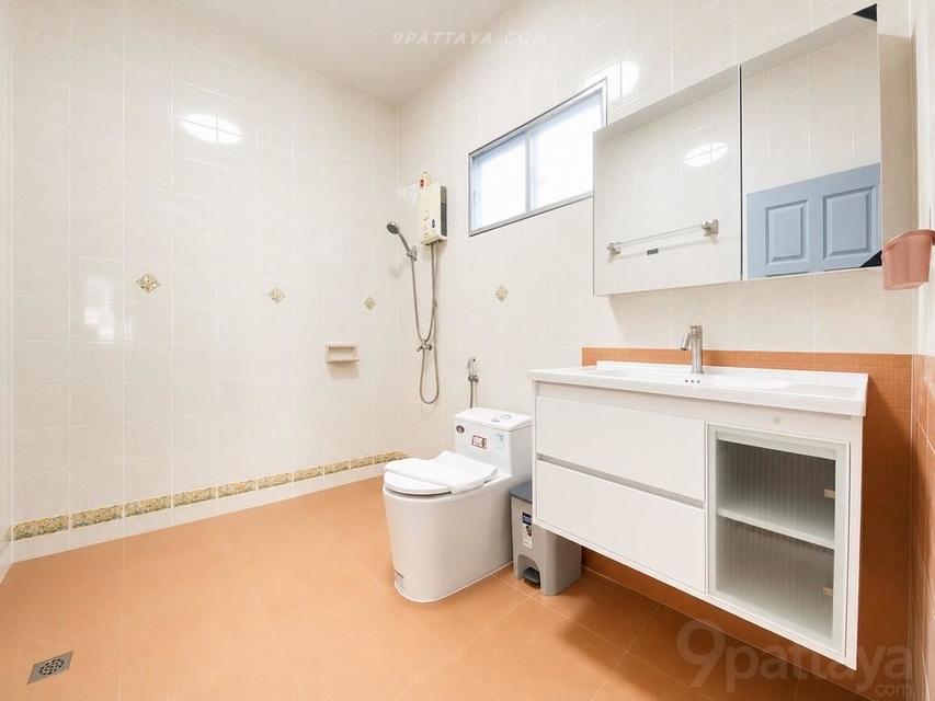 3-Bedroom Pool Villa for Rent in View Point JomtienSingle-storey detached house with private pool and spacious parking. Located in View Point Jomtien 6