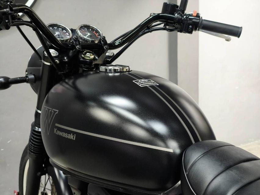 สภาพสวยไม่ต่างจากออกศูนย์ Kawasaki W800 ปี 2019 abs รูปที่ 16