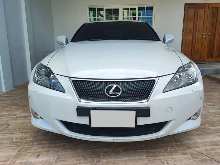 Lexus IS 460 รีบขาย 4