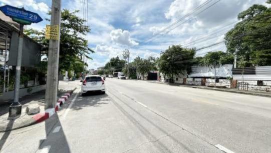 ขายที่ดิน 1 ไร่ ติดถนน คลองลำเจียก (เกษตร-นวมินทร์) แขวงนวมินทร์ เขตบึงกุ่ม กทม. 1