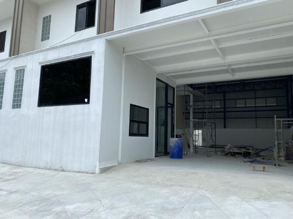 ให้เช่าโกดังพร้อมออฟฟิศสร้างใหม่ย่านถนนโพธิ์แก้ว3 พื้นที่ใช้สอย 300 ตรม. พิกัดลาดพร้าว 101 ซอยโพธิ์แก้ว3 แขวงคลองจั่น เขตบางกะปิ กรุงเทพฯพระราม 9 9
