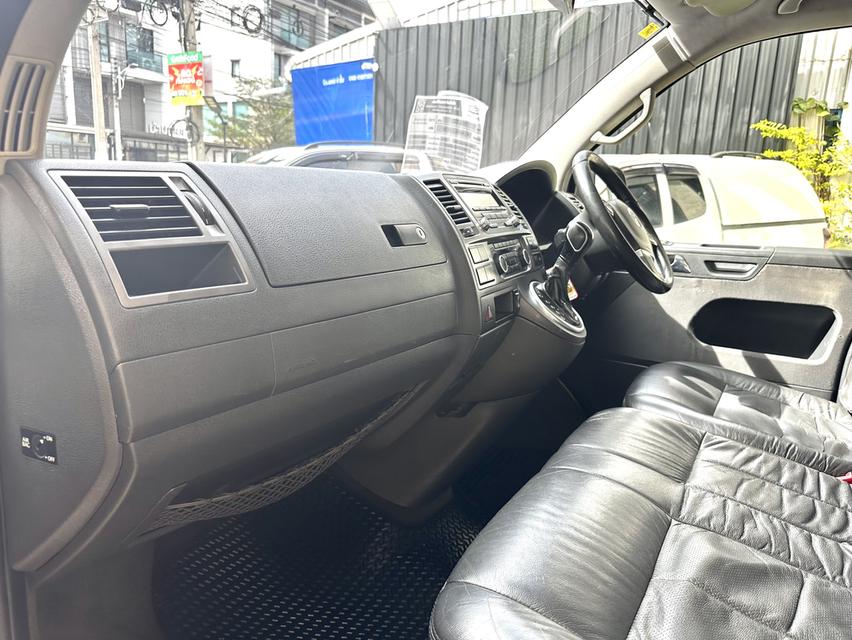 VOLKSWAGEN CARAVELLE 2.0 TDI BlueMotion ปี2013/2015 9